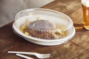 Hoher geriffelter Deckel